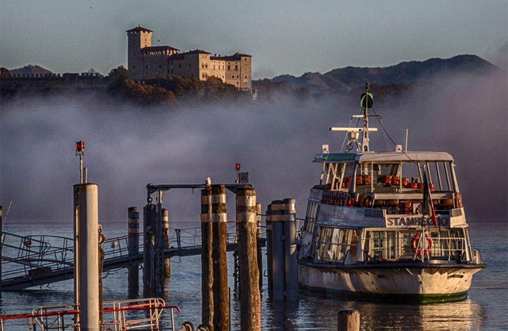 The castle built on a rocky spur that majestically dominates the southern strip of Lake Maggiore.