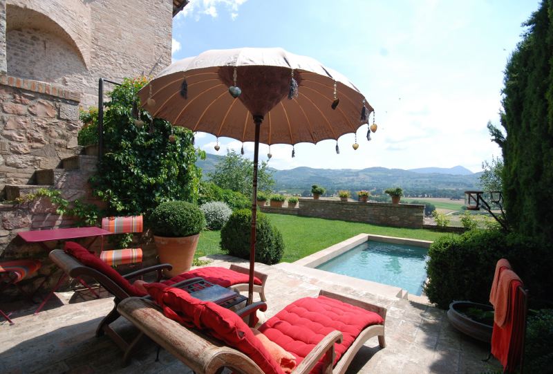 Spello Umbrisches-Land Umbrien Lunario gallery 001