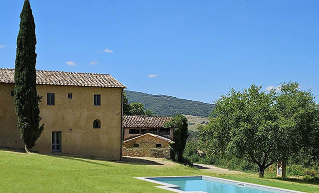 Castelnuovo-Tancredi Val-d-Orcia Tuscany Villa Aiale index 001
