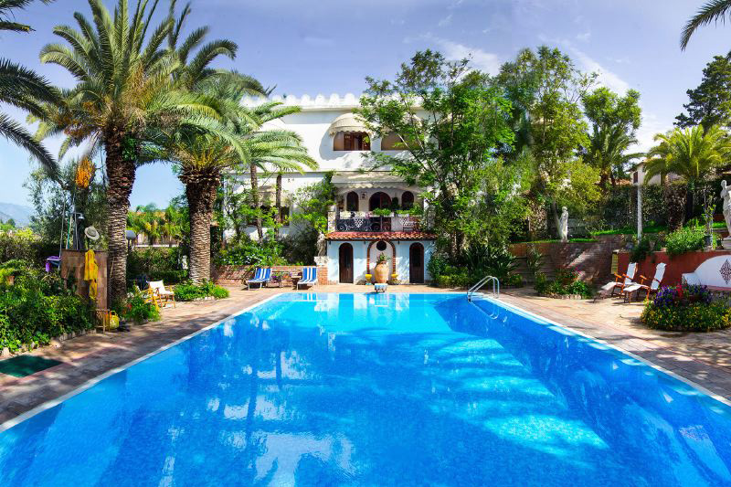 Taormina Таормина Сицилия Villa Alcantara gallery 001