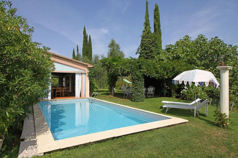Casa Ella